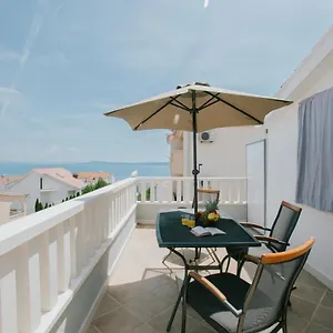 Blue Sea House Apartament